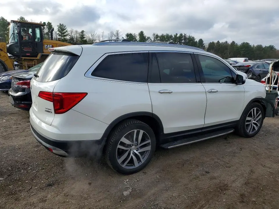 2018 HONDA PILOT ELITE  