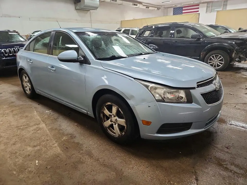 2012 CHEVROLET CRUZE LT  