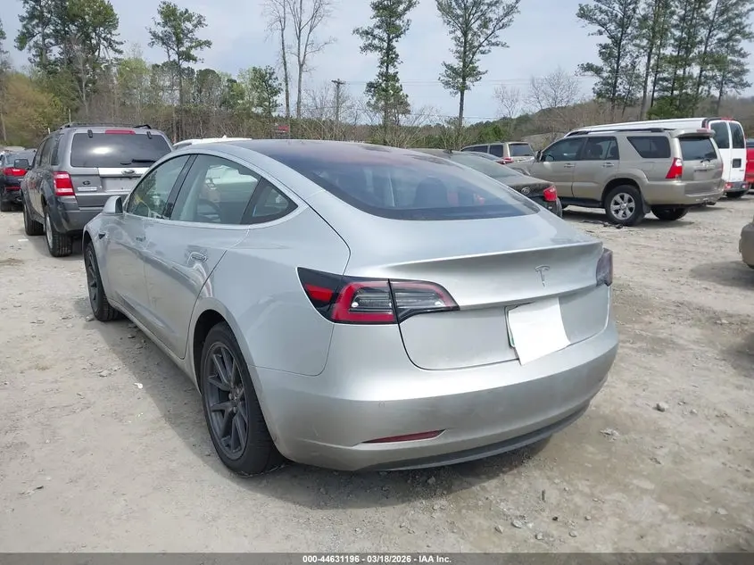 2018 TESLA MODEL 3  