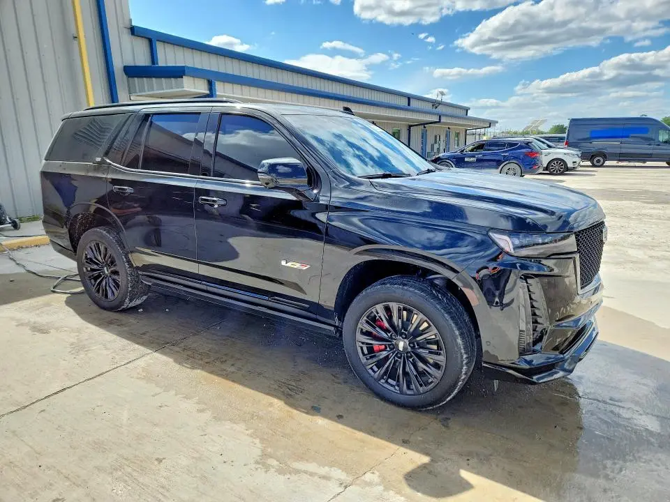 2024 CADILLAC ESCALADE V   