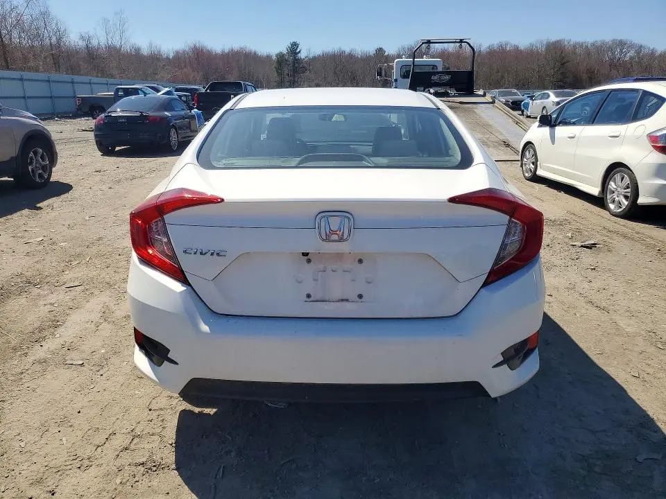 2018 HONDA CIVIC LX  