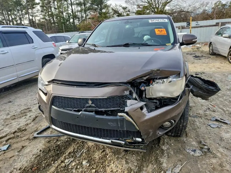 2011 MITSUBISHI OUTLANDER XLS  