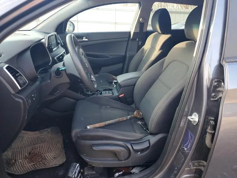 2019 HYUNDAI TUCSON SE  