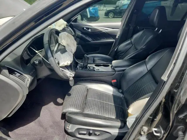 2018 INFINITI Q50 LUXE  