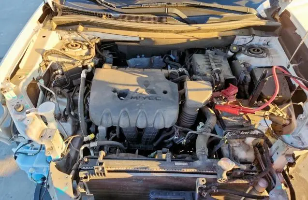 2017 MITSUBISHI OUTLANDER SE