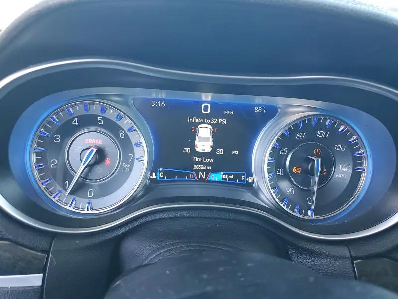2019 CHRYSLER 300 LIMITED  