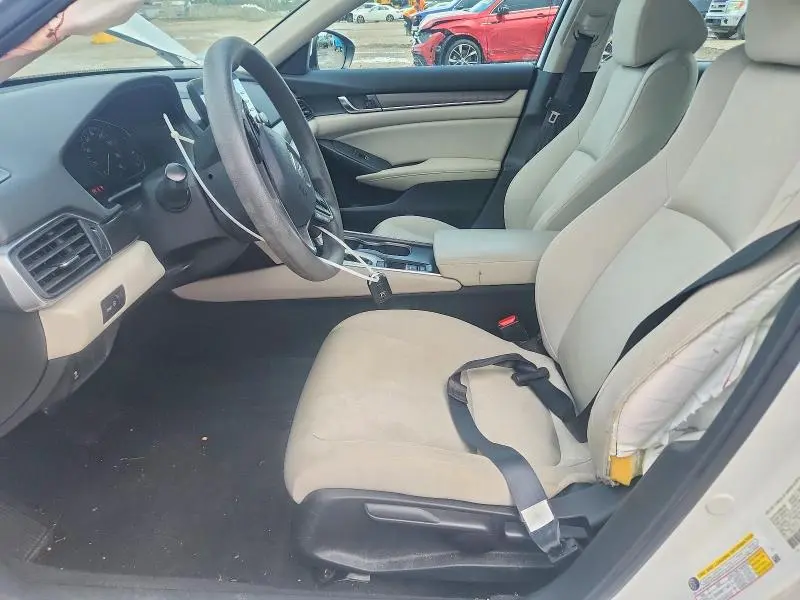 2018 HONDA ACCORD LX  