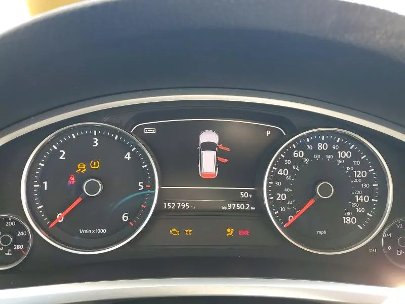 2012 VOLKSWAGEN TOUAREG V6 TDI  