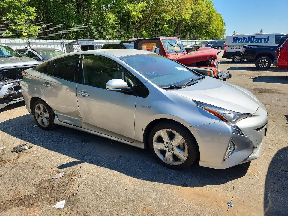 2016 TOYOTA PRIUS THREE TOURING  
