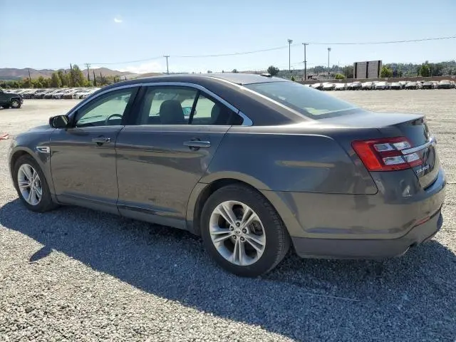 2018 FORD TAURUS SE  