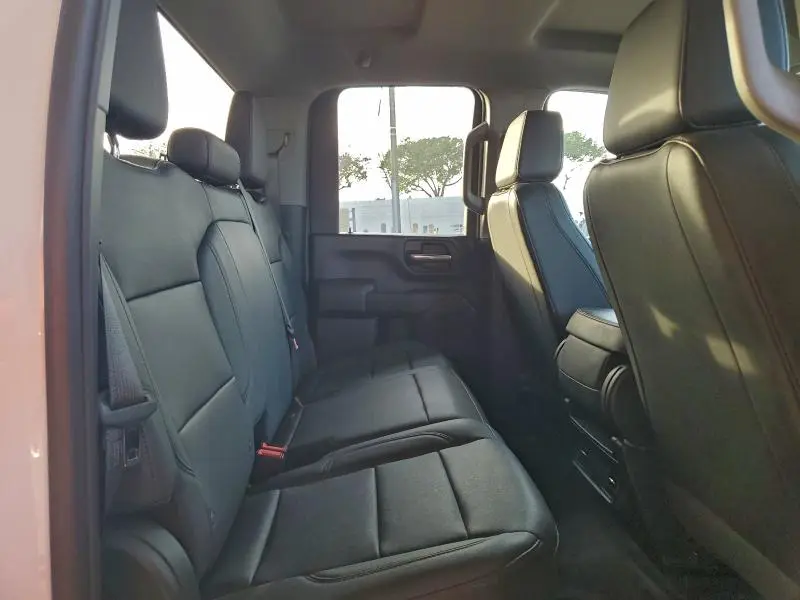 2024 CHEVROLET SILVERADO C2500 HEAVY DUTY  