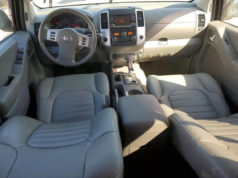 2016 NISSAN FRONTIER SV  