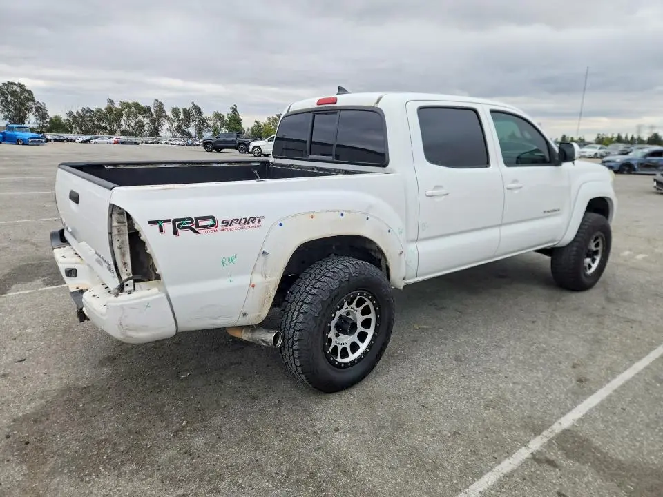 2015 TOYOTA TACOMA DOUBLE CAB PRERUNNER  