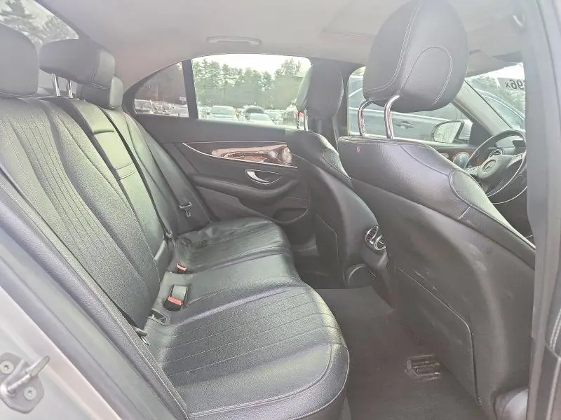 2017 MERCEDES-BENZ E 300 4MATIC  