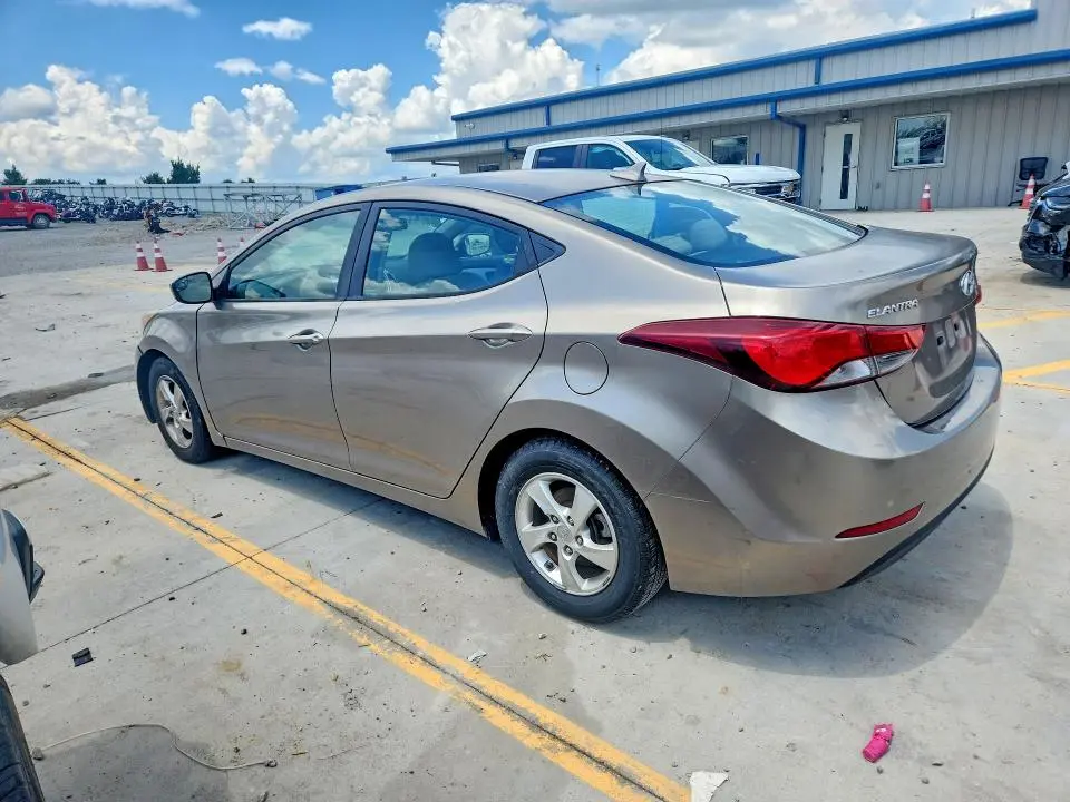 2014 HYUNDAI ELANTRA SE  
