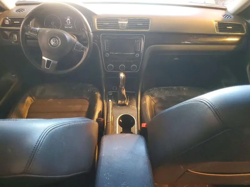 2015 VOLKSWAGEN PASSAT SEL  