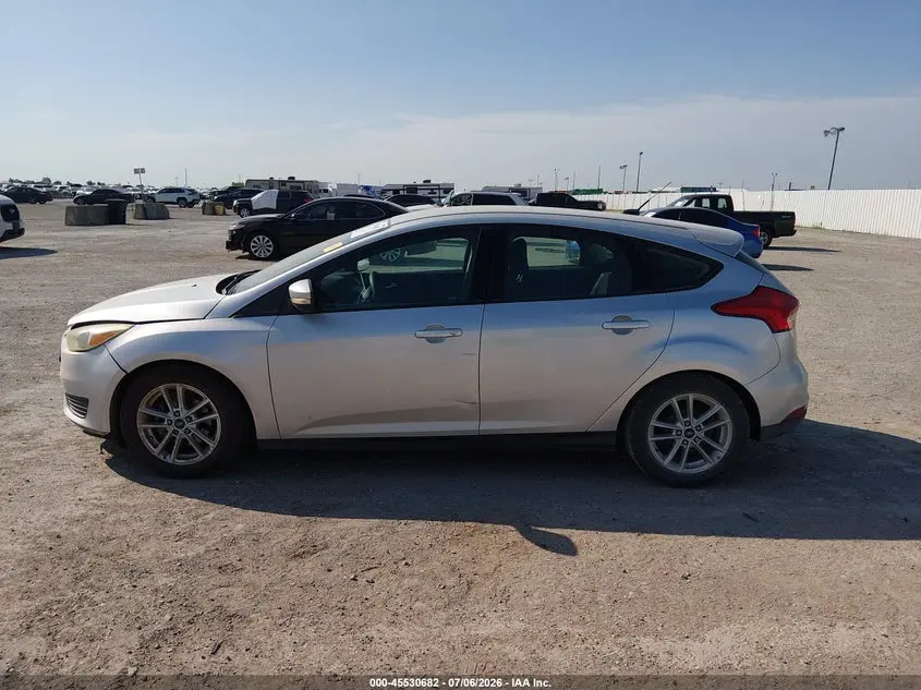 2016 FORD FOCUS SE