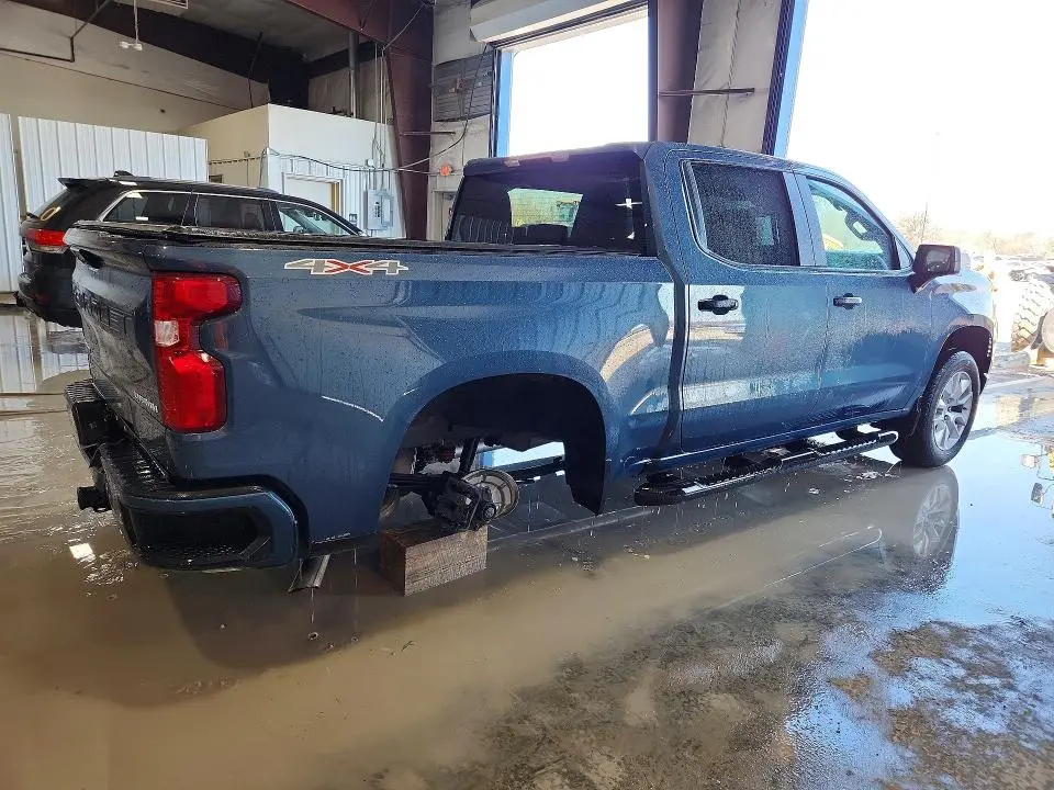 2024 CHEVROLET SILVERADO K1500 CUSTOM  