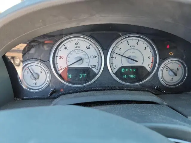 2010 CHRYSLER TOWN & COUNTRY TOURING  