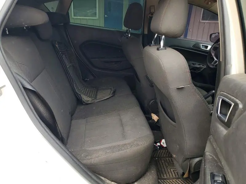 2016 FORD FIESTA SE  