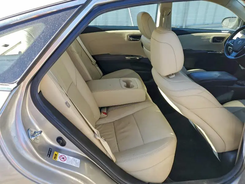 2015 TOYOTA AVALON XLE  