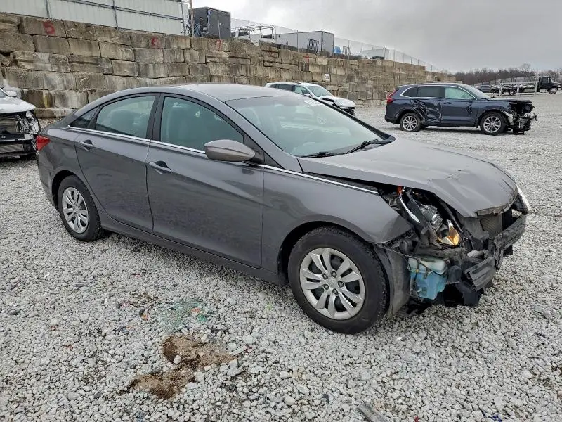 2012 HYUNDAI SONATA GLS  