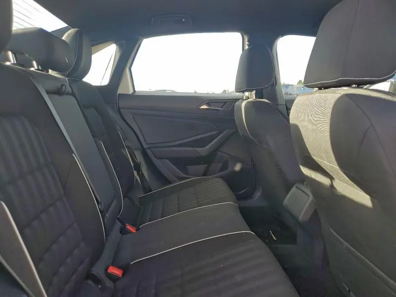 2024 VOLKSWAGEN JETTA SPORT  