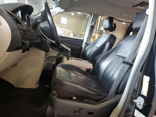 2013 CHRYSLER TOWN & COUNTRY TOURING  
