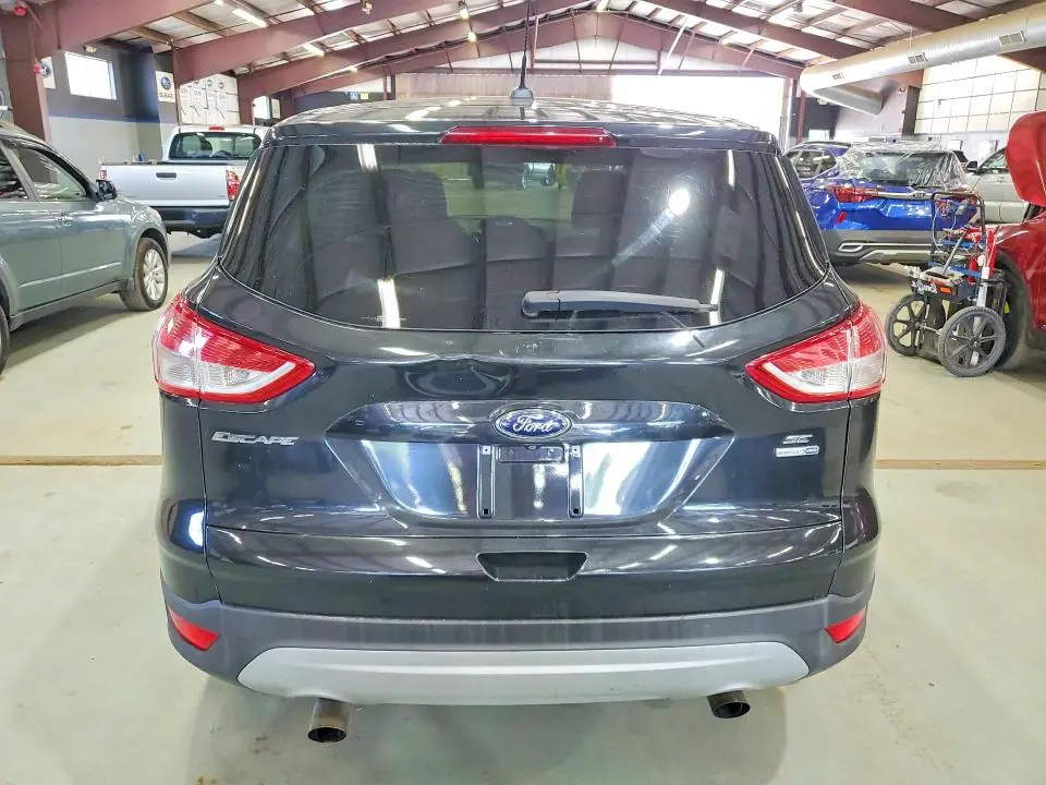 2015 FORD ESCAPE SE  