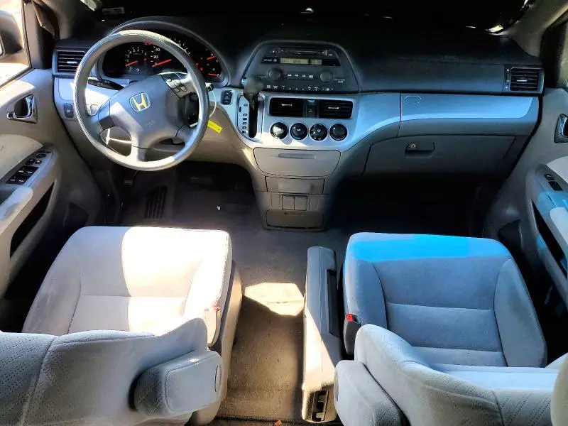 2010 HONDA ODYSSEY LX  
