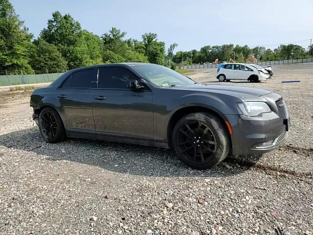 2019 CHRYSLER 300 S