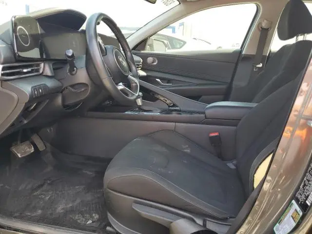 2024 HYUNDAI ELANTRA SEL  