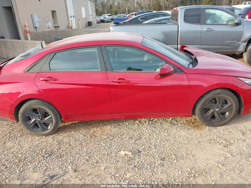 2021 HYUNDAI ELANTRA SEL