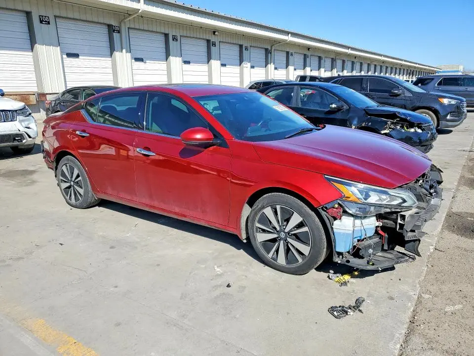 2020 NISSAN ALTIMA SL  