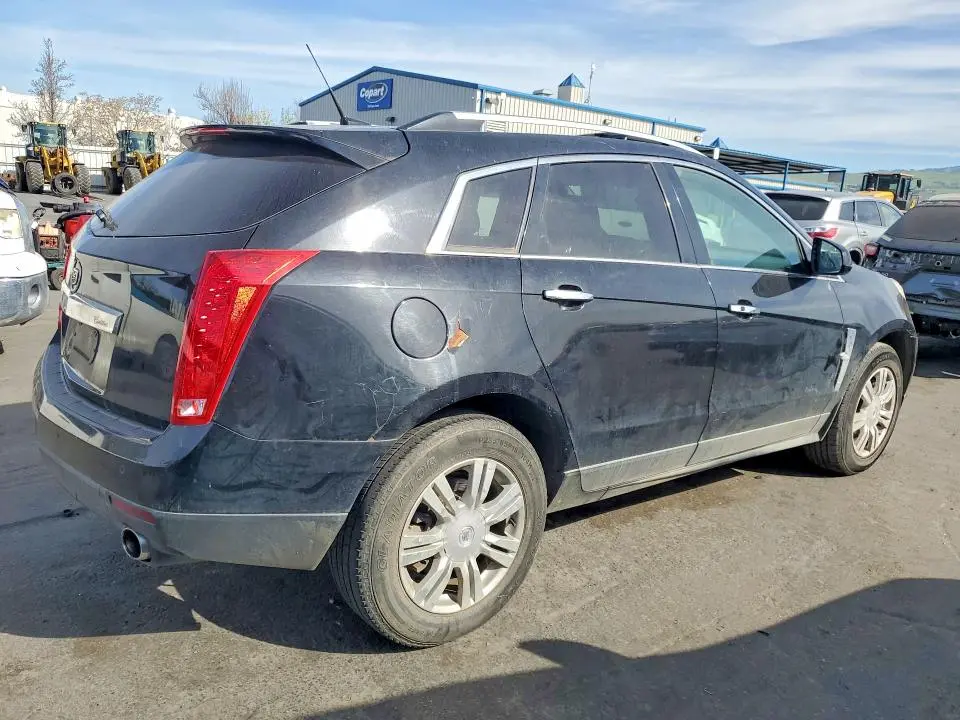 2011 CADILLAC SRX   