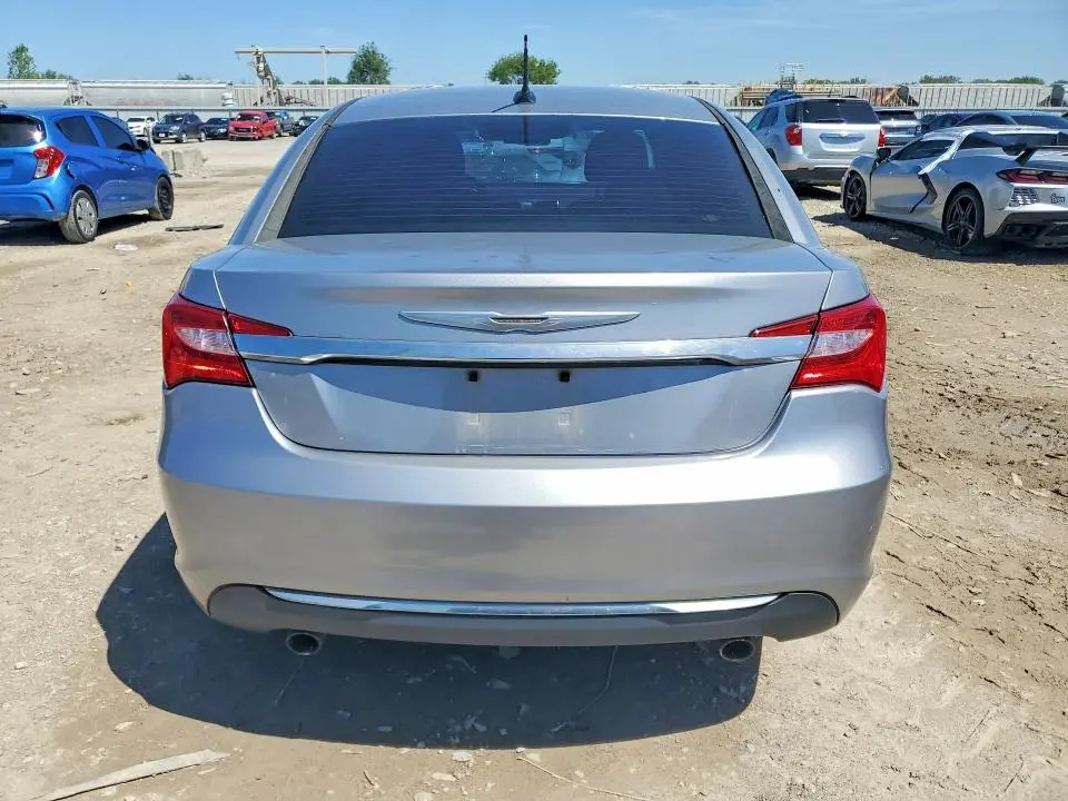 2014 CHRYSLER 200 LX  