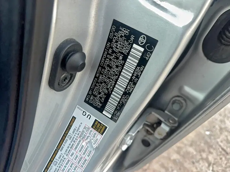 2020 TOYOTA PRIUS PRIME LE  