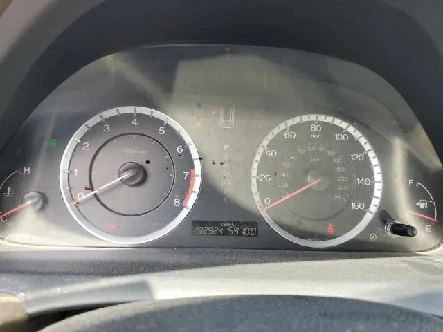 2010 HONDA ACCORD LX  