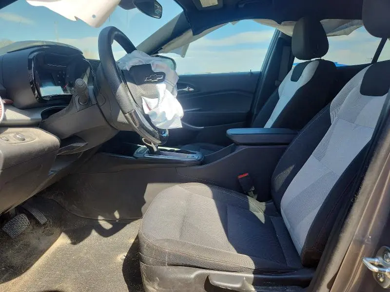 2025 CHEVROLET TRAX 1RS  