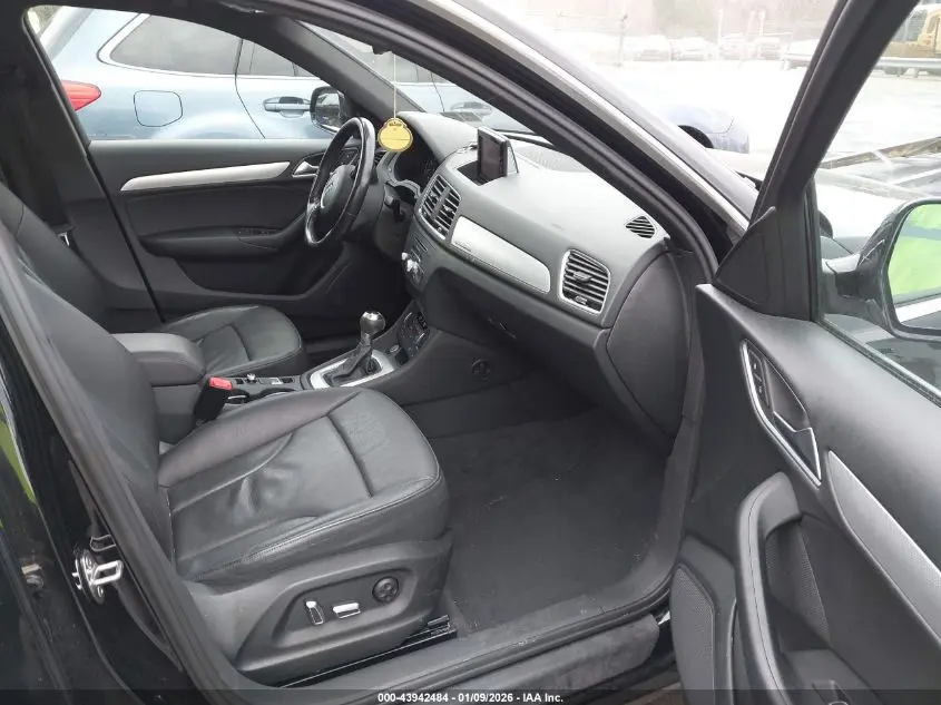 2017 AUDI Q3 2.0T PREMIUM