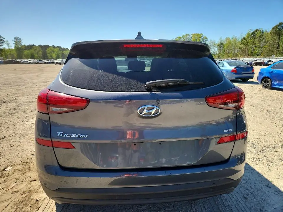 2019 HYUNDAI TUCSON SE  