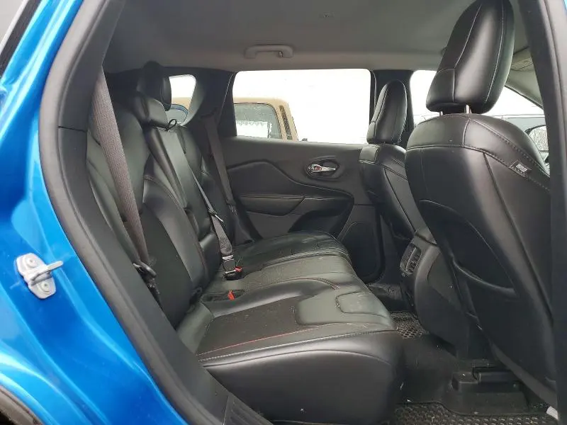 2020 JEEP CHEROKEE TRAILHAWK  