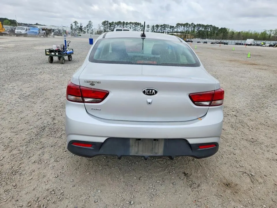 2020 KIA RIO LX  