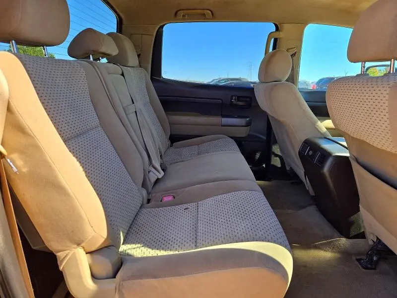 2011 TOYOTA TUNDRA CREWMAX SR5  