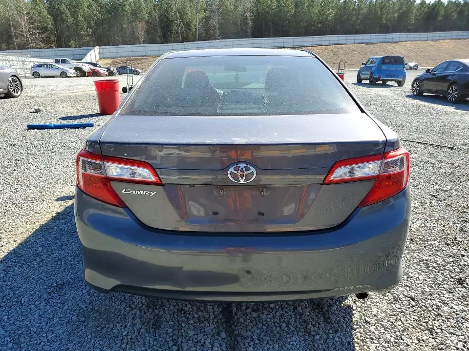 2014 TOYOTA CAMRY L  
