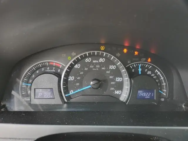 2015 TOYOTA CAMRY LE  
