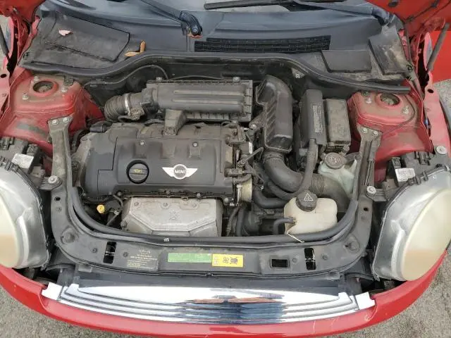 2010 MINI COOPER   