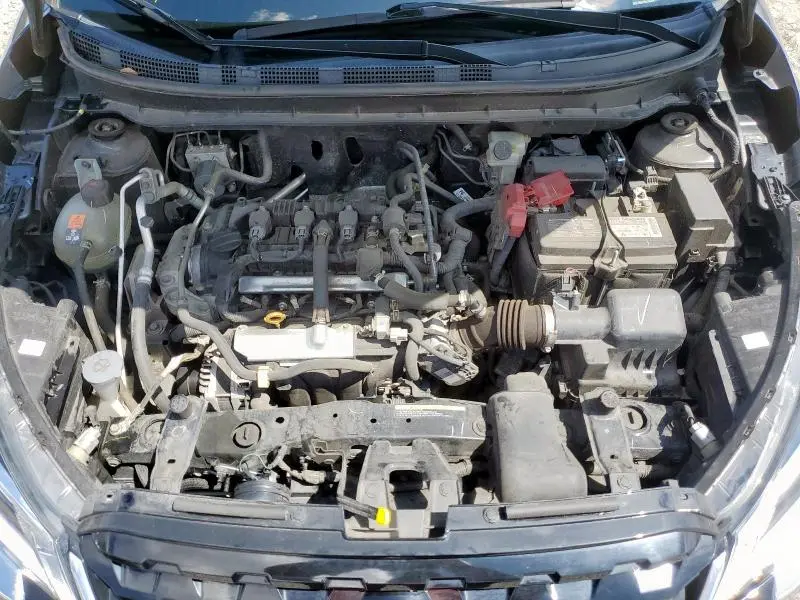 2022 NISSAN KICKS S  