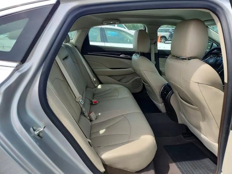 2017 BUICK LACROSSE ESSENCE  