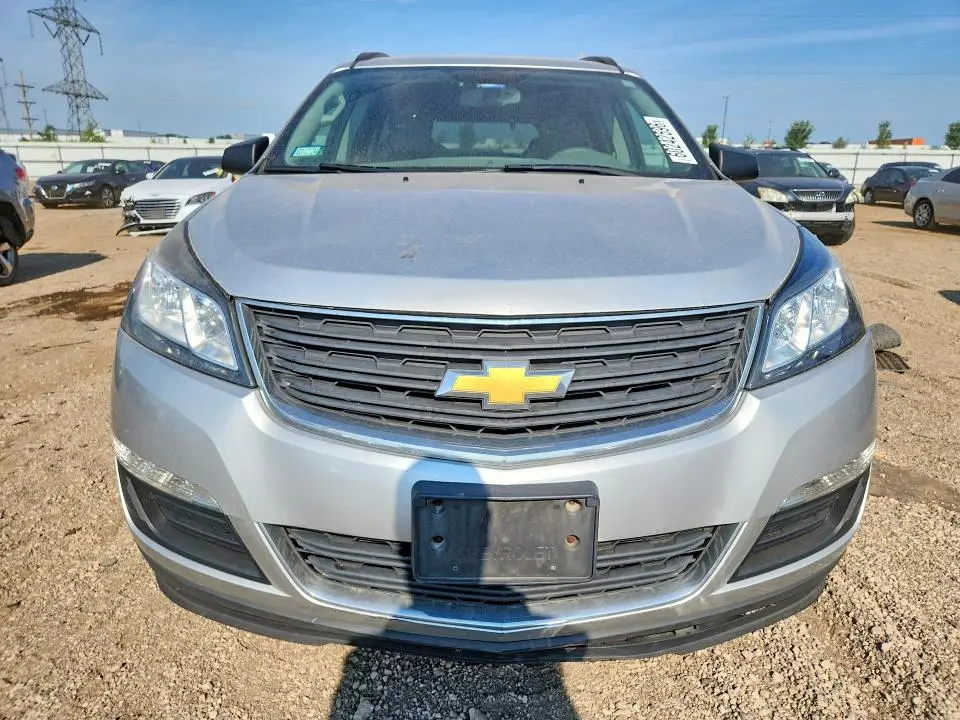 2017 CHEVROLET TRAVERSE LS  